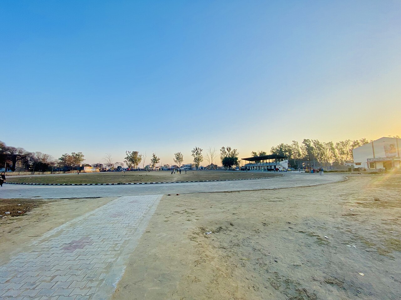 Photo 3
